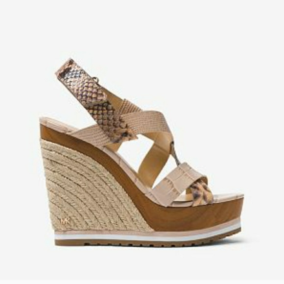 MICHAEL Michael Kors Mackay Embossed Leather Wedge - Picture 2 of 9